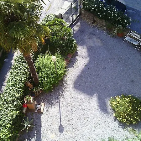 Apartment Auriva Noli